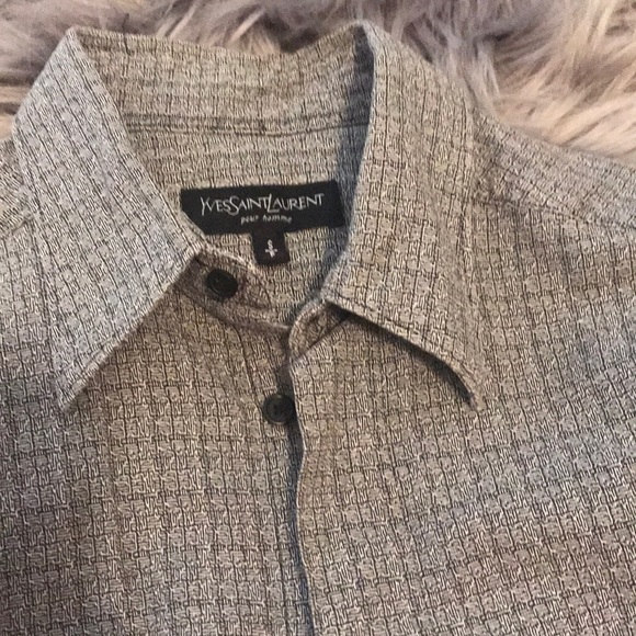 Yves Saint Laurent - Picture 2 of 6